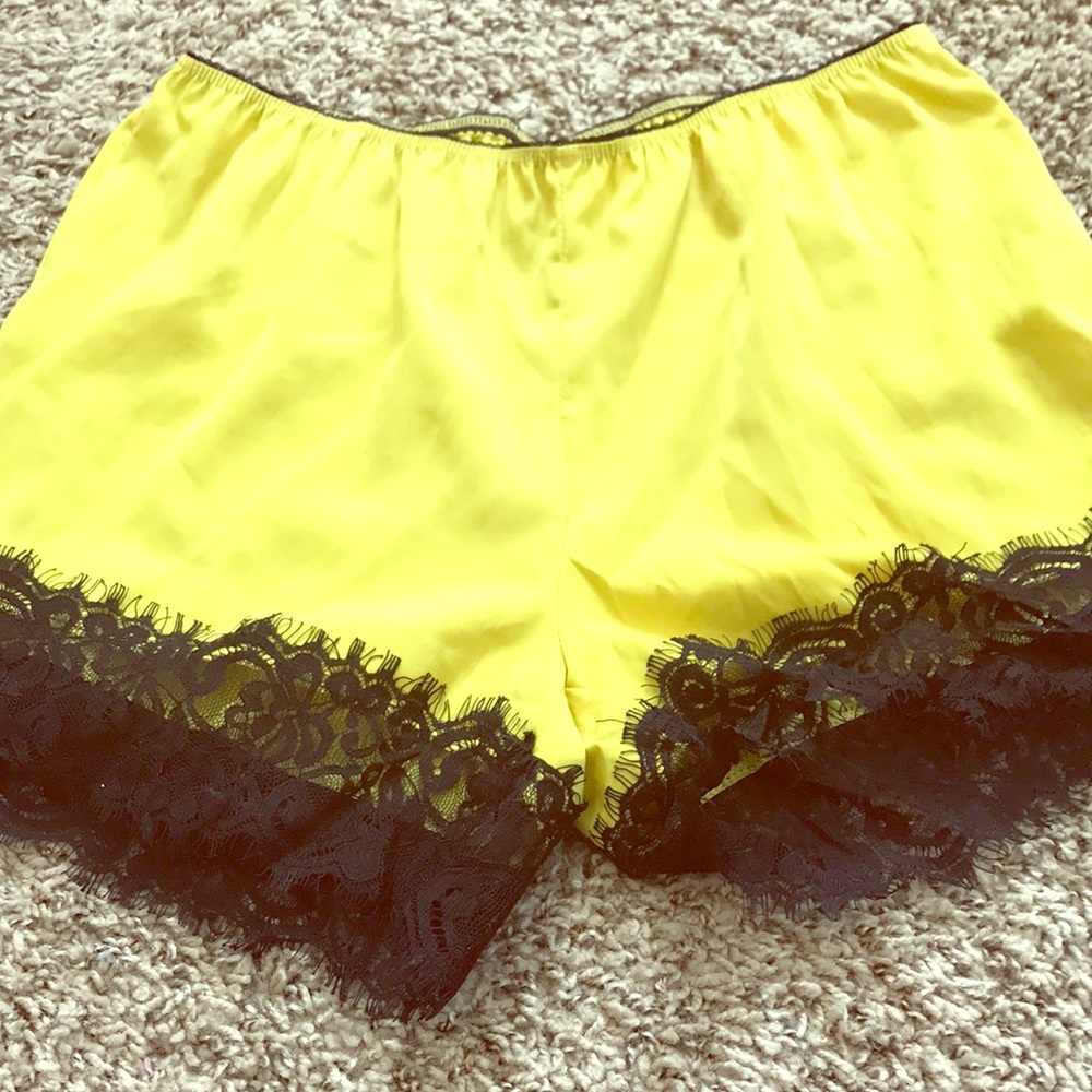 Yellow and black lace short